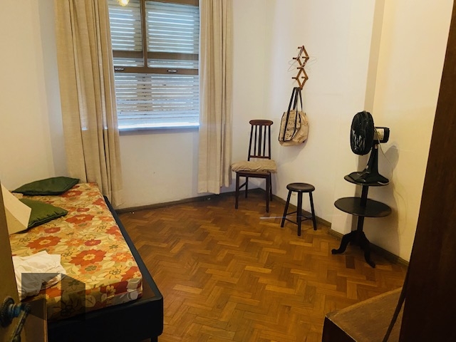 Apartamento à venda com 3 quartos, 156m² - Foto 8