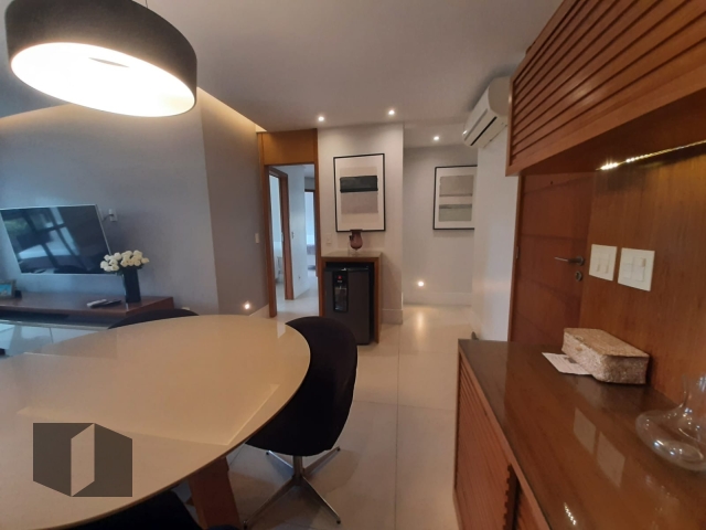 Apartamento à venda com 3 quartos, 109m² - Foto 9