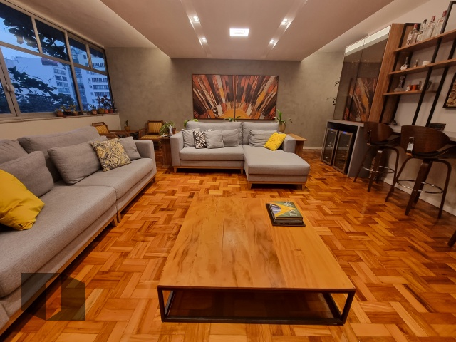 Apartamento à venda com 4 quartos, 206m² - Foto 7