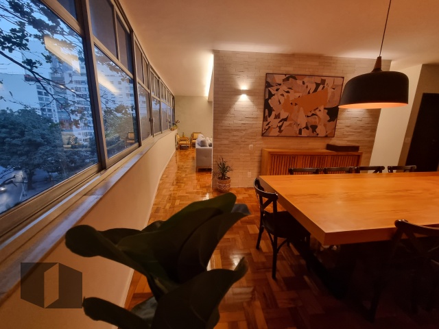 Apartamento à venda com 4 quartos, 206m² - Foto 8