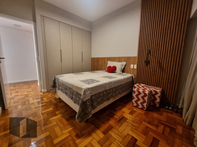 Apartamento à venda com 4 quartos, 206m² - Foto 18