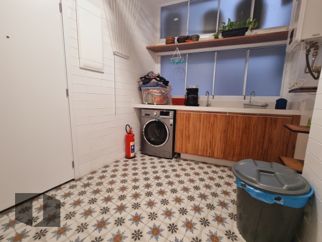 Apartamento à venda com 4 quartos, 206m² - Foto 44