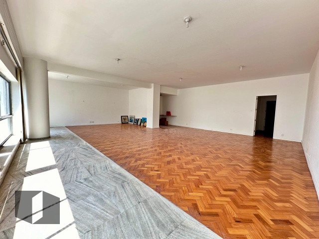 Apartamento à venda com 3 quartos, 300m² - Foto 4