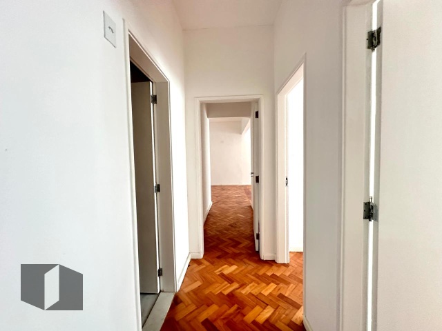 Apartamento à venda com 3 quartos, 300m² - Foto 6