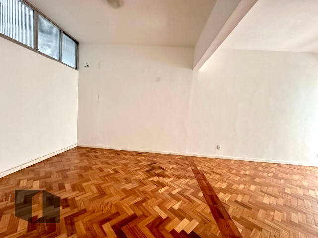 Apartamento à venda com 3 quartos, 300m² - Foto 12