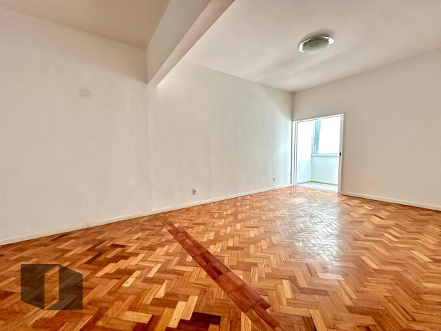 Apartamento à venda com 3 quartos, 300m² - Foto 13