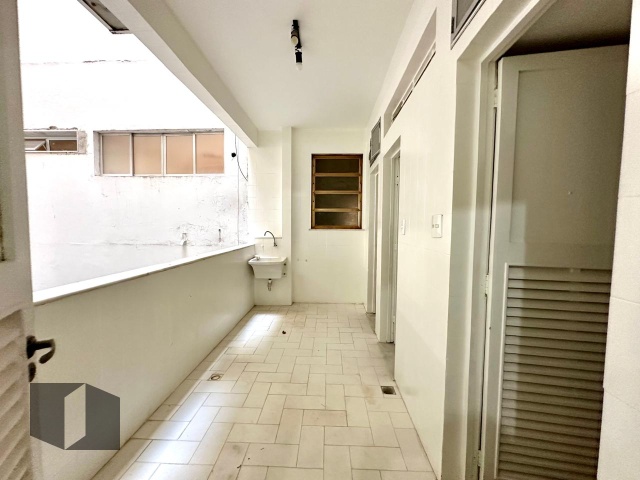 Apartamento à venda com 3 quartos, 300m² - Foto 20