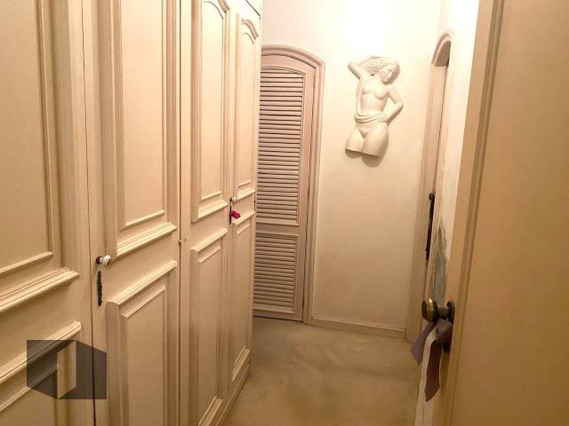 Apartamento à venda com 4 quartos, 300m² - Foto 16