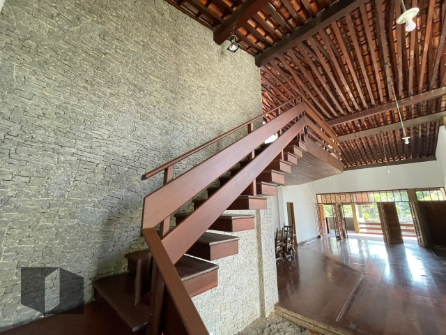 Casa de Condomínio à venda com 6 quartos, 675m² - Foto 34