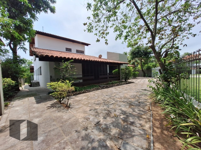 Casa de Condomínio à venda com 6 quartos, 675m² - Foto 47