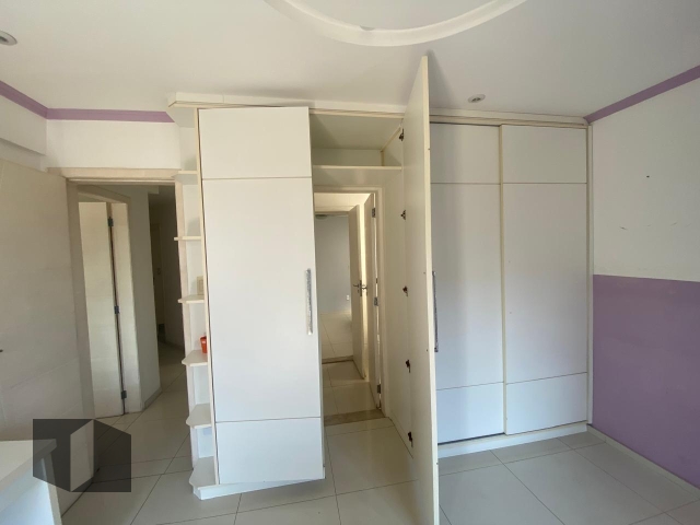 Apartamento à venda com 3 quartos, 164m² - Foto 10