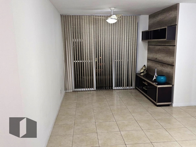 Apartamento à venda com 3 quartos, 88m² - Foto 1