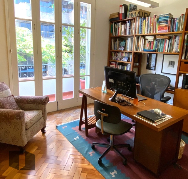 Apartamento à venda com 3 quartos, 113m² - Foto 6