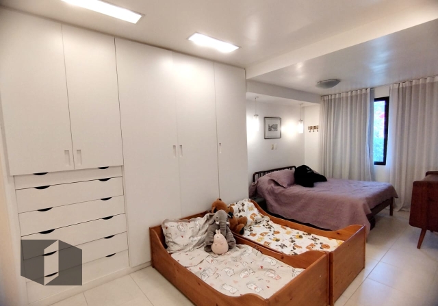 Casa de Condomínio à venda com 5 quartos, 346m² - Foto 10