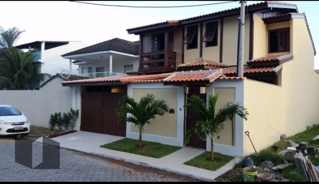 Casa para alugar com 3 quartos, 200m² - Foto 1