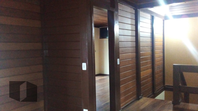 Casa para alugar com 3 quartos, 200m² - Foto 19