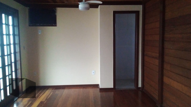 Casa para alugar com 3 quartos, 200m² - Foto 20