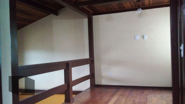 Casa para alugar com 3 quartos, 200m² - Foto 16