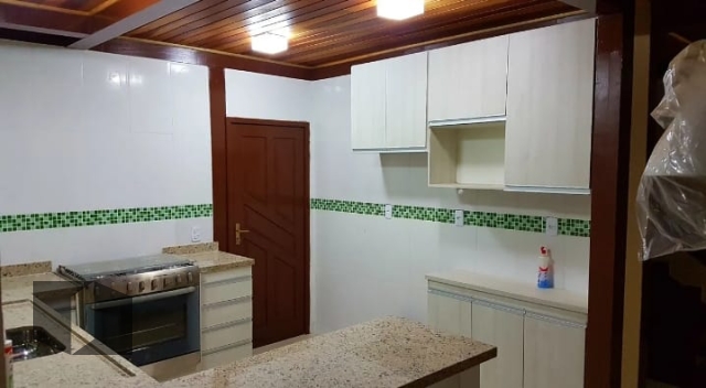 Casa para alugar com 3 quartos, 200m² - Foto 7