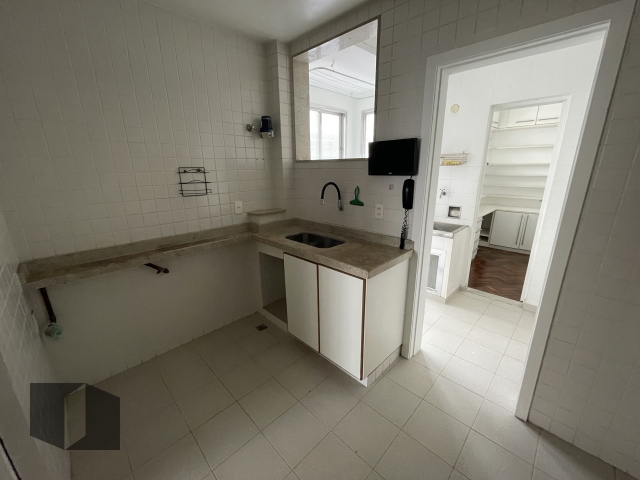 Apartamento à venda com 2 quartos, 85m² - Foto 10