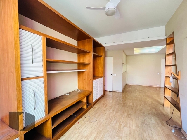 Apartamento à venda com 4 quartos, 130m² - Foto 3