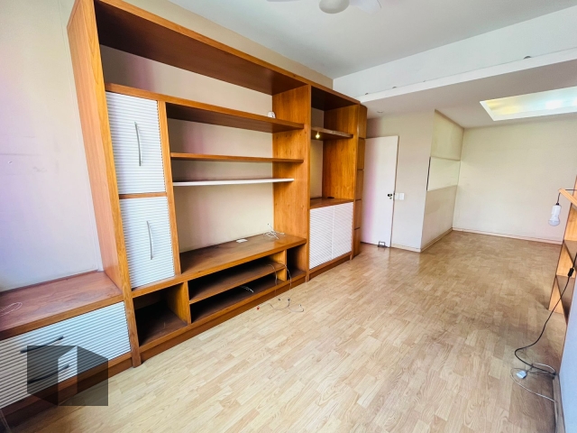 Apartamento à venda com 4 quartos, 130m² - Foto 4