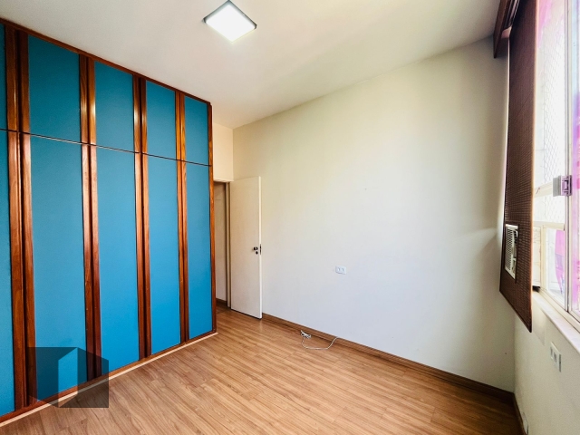 Apartamento à venda com 4 quartos, 130m² - Foto 7