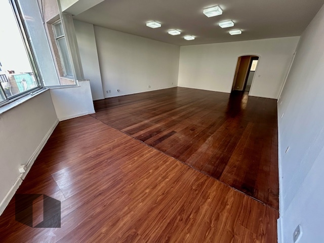 Apartamento para alugar com 4 quartos, 175m² - Foto 5