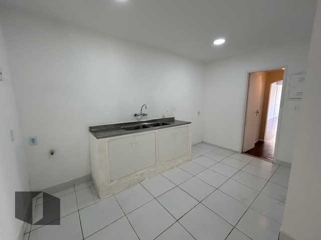 Apartamento para alugar com 4 quartos, 175m² - Foto 18