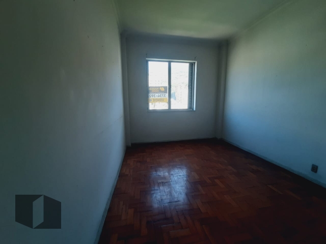 Apartamento à venda com 3 quartos, 115m² - Foto 9