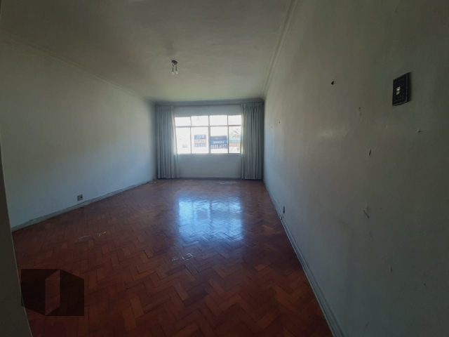 Apartamento à venda com 3 quartos, 115m² - Foto 1