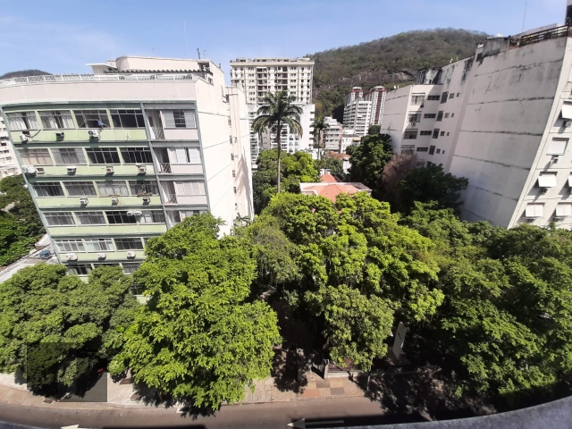 Apartamento à venda com 3 quartos, 115m² - Foto 5