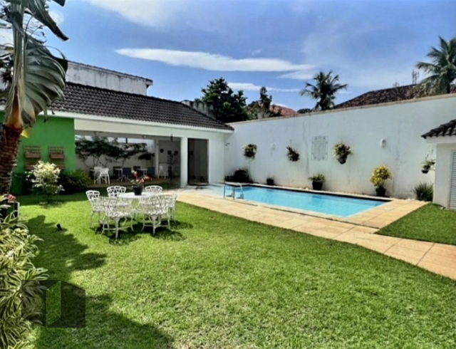 Casa de Condomínio à venda com 5 quartos, 395m² - Foto 7