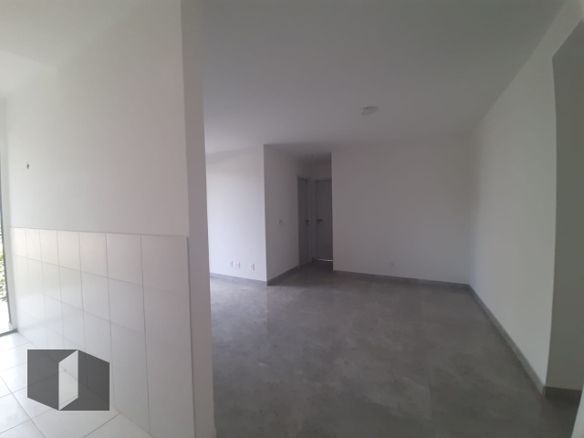 Apartamento à venda com 2 quartos, 80m² - Foto 7