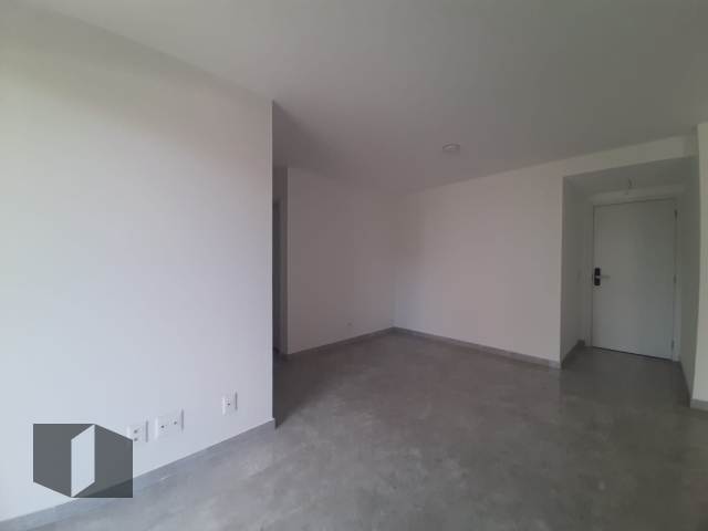 Apartamento à venda com 2 quartos, 80m² - Foto 8