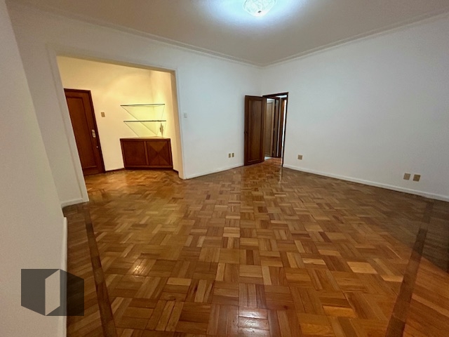 Apartamento à venda com 3 quartos, 127m² - Foto 3