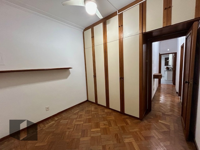 Apartamento à venda com 3 quartos, 127m² - Foto 10