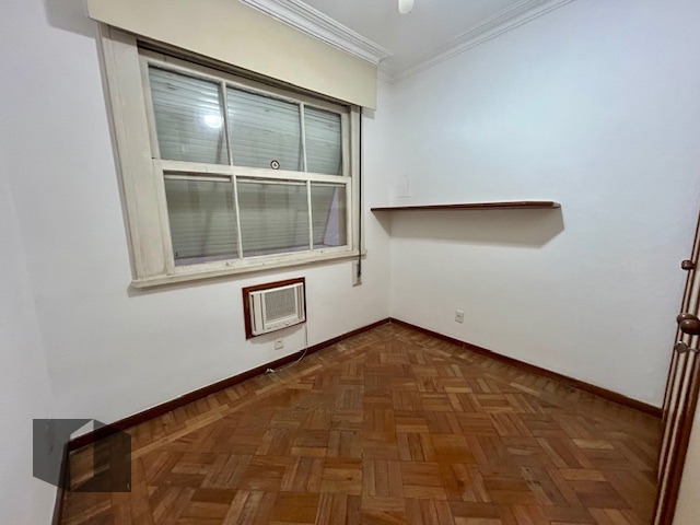 Apartamento à venda com 3 quartos, 127m² - Foto 9