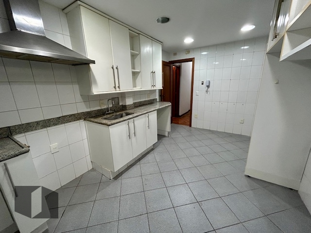 Apartamento à venda com 3 quartos, 127m² - Foto 15