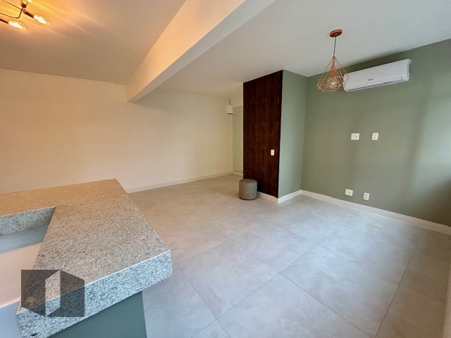 Apartamento à venda com 2 quartos, 76m² - Foto 6