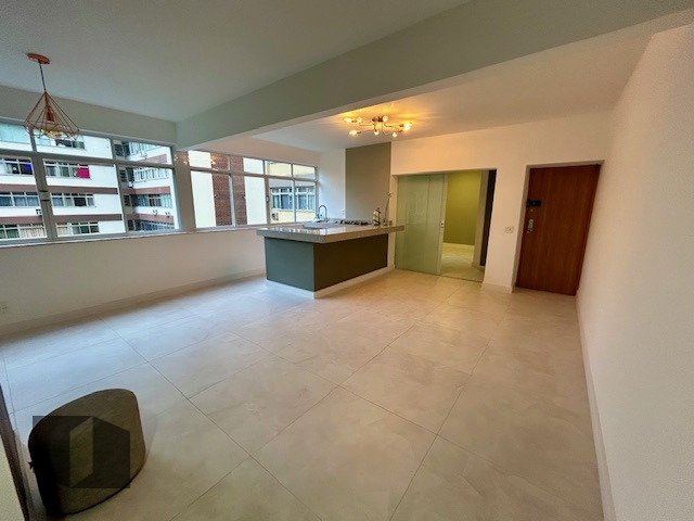 Apartamento à venda com 2 quartos, 76m² - Foto 4