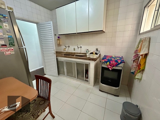 Apartamento à venda com 3 quartos, 96m² - Foto 18