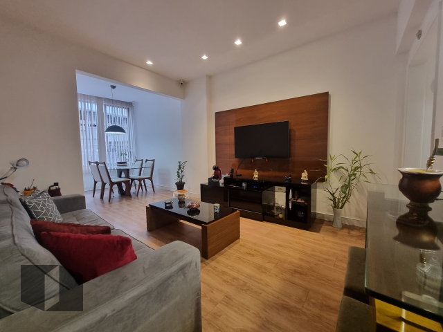 Apartamento à venda com 2 quartos, 81m² - Foto 1