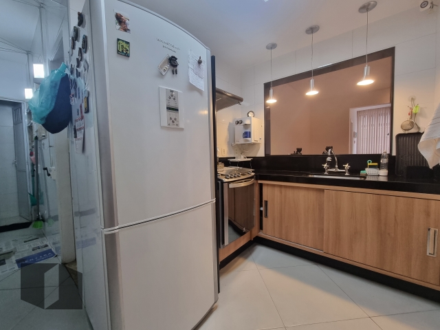 Apartamento à venda com 2 quartos, 81m² - Foto 23