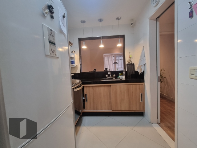 Apartamento à venda com 2 quartos, 81m² - Foto 24