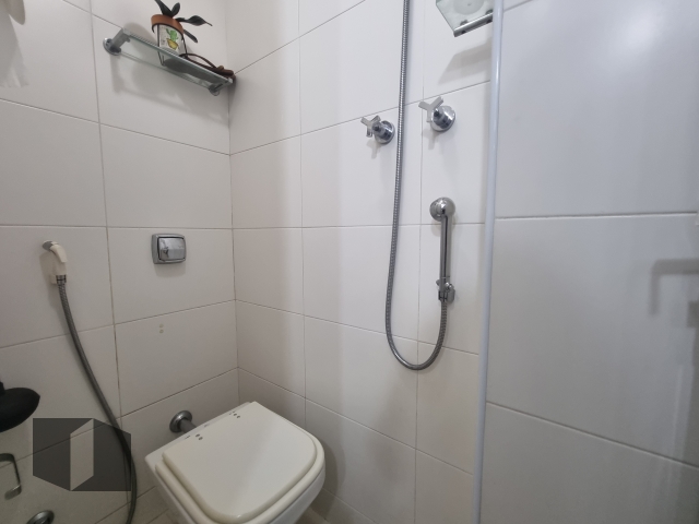 Apartamento à venda com 2 quartos, 81m² - Foto 29