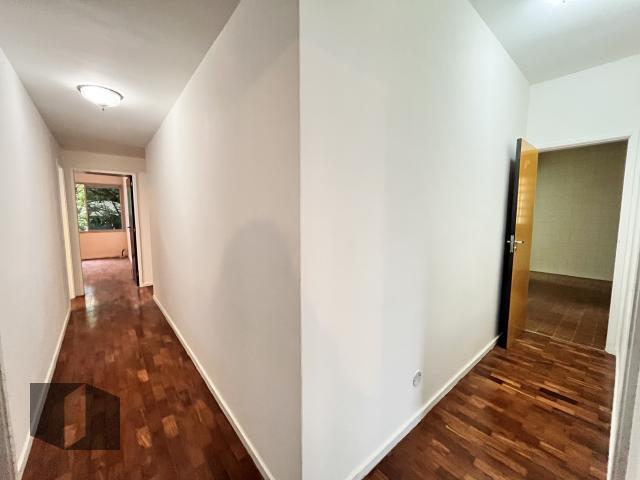 Apartamento para alugar com 3 quartos, 170m² - Foto 18