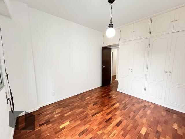 Apartamento para alugar com 3 quartos, 170m² - Foto 19