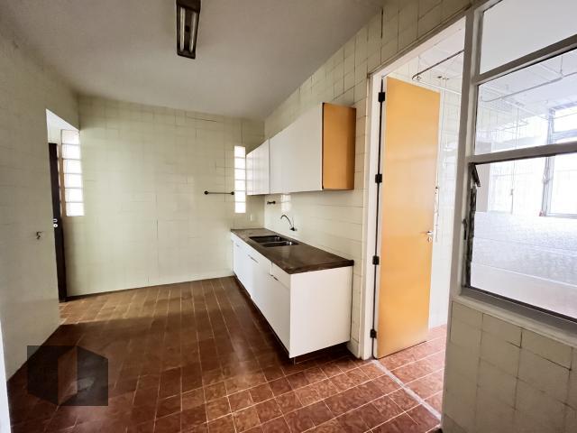 Apartamento para alugar com 3 quartos, 170m² - Foto 22