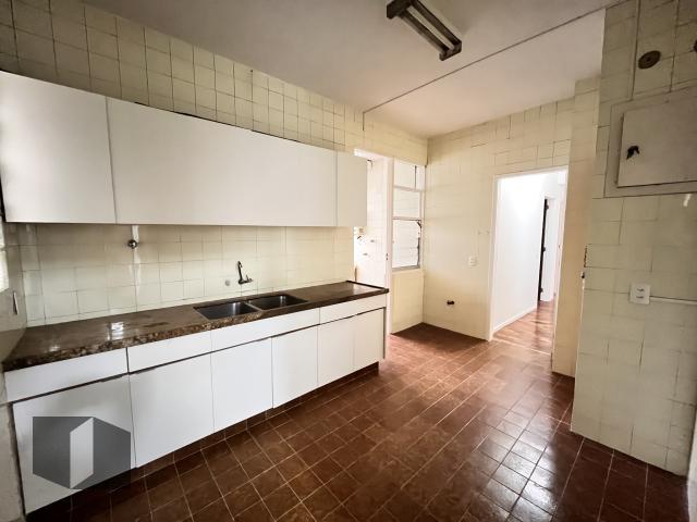 Apartamento para alugar com 3 quartos, 170m² - Foto 23